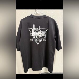 Uniqlo Black Graphic Crewneck Tee